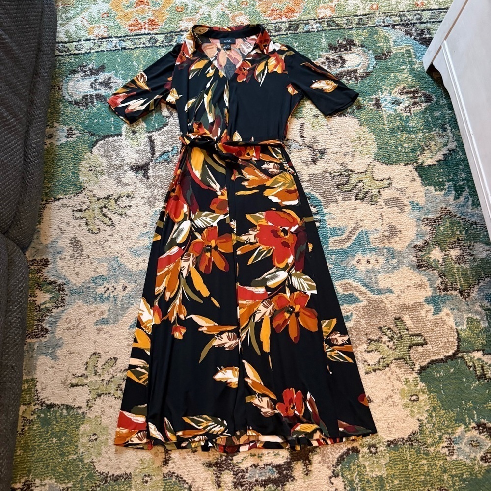 MSK Black Floral Belted Collared Midi Shirt Dress Size Medium - Picture 4 of 9